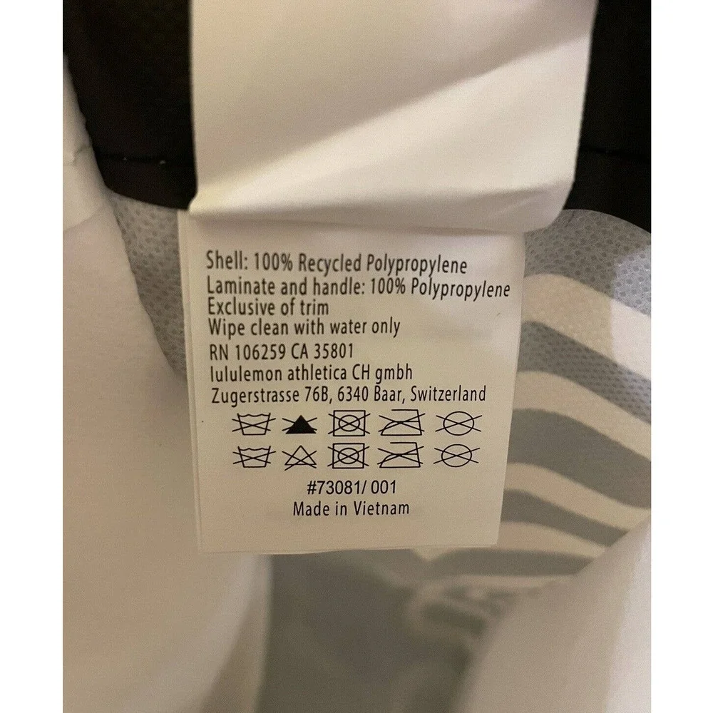 SOLD***Lululemon- Small Reusable Tote Bag Snap Button Close White 9" x 12" - Picture 3 of 5